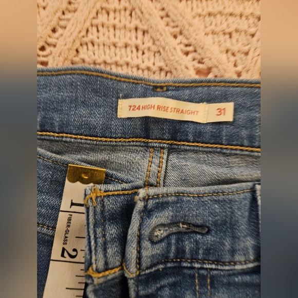 Levi's - Women's High Rise Straight Leg Size 31 - Picture 4 of 7